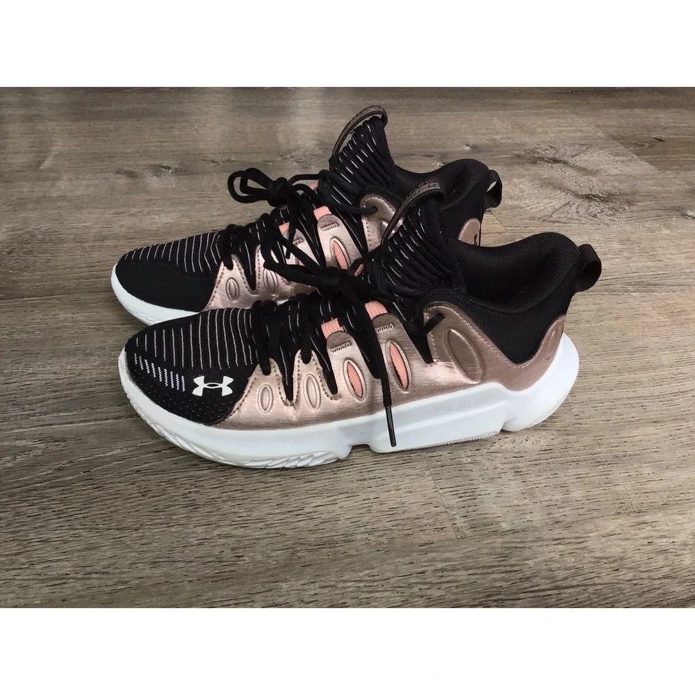 Under Armor Womens Shoes Flow 4 Breakthru Size 8 Black Pink Metallic 3026641-00